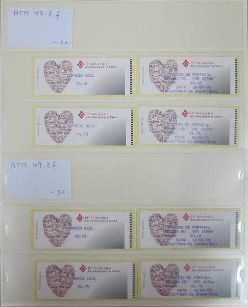 0265 (130).jpg -     Lote:    265      Colecção Especializada - Etiquetas      Lotes Especiais       Descrição:      1981/2010 &mdash; Etiquetas.   Coleção composta por 12 álbuns com etiquetas desde percursoras e Framas até 2010, com provas, erros, FDC's, etiquetas novas e usadas, sobrescritos circulados, variedades de impressão e papéis. Importante estudo. Lote a ver.        Lote ETQ       Valor Base:     &euro; 3000,00     Valor Venda:     &euro;      